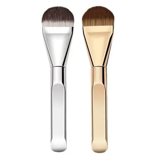 Fan Foundation Brush.