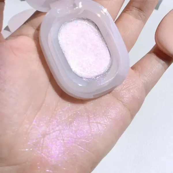 O1CN01aawHO71QhFwKkjlwI_!!2219346872007-0-cib.jpg_ Cream Highlighter